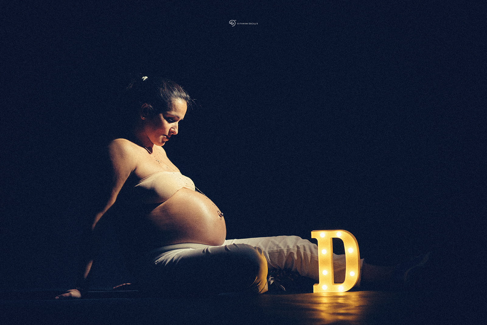 Sala posa: ritratti fotografici di maternità